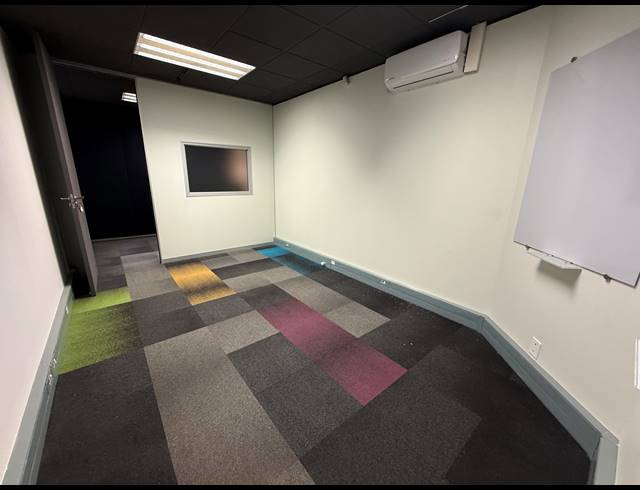 348M² OFFICE TO LET IN ROSEBANK